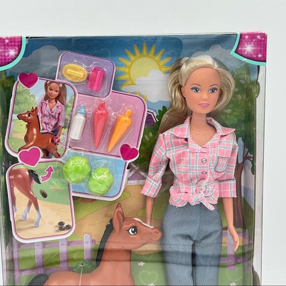 Steffi Love Little Horse Evi Love Evi’s Pony Playset NEW - Picture 3 of 7